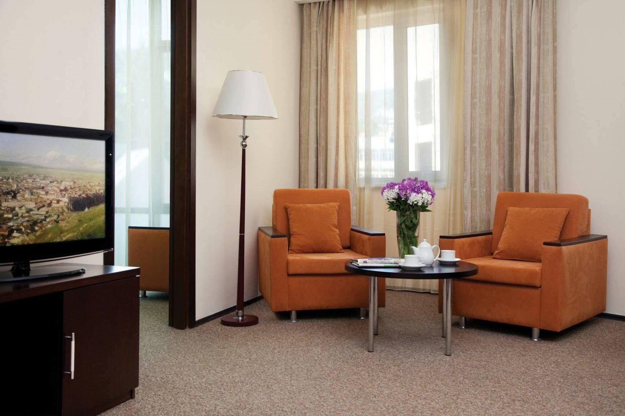 Citadines City Centre Tbilisi Ngoại thất bức ảnh
