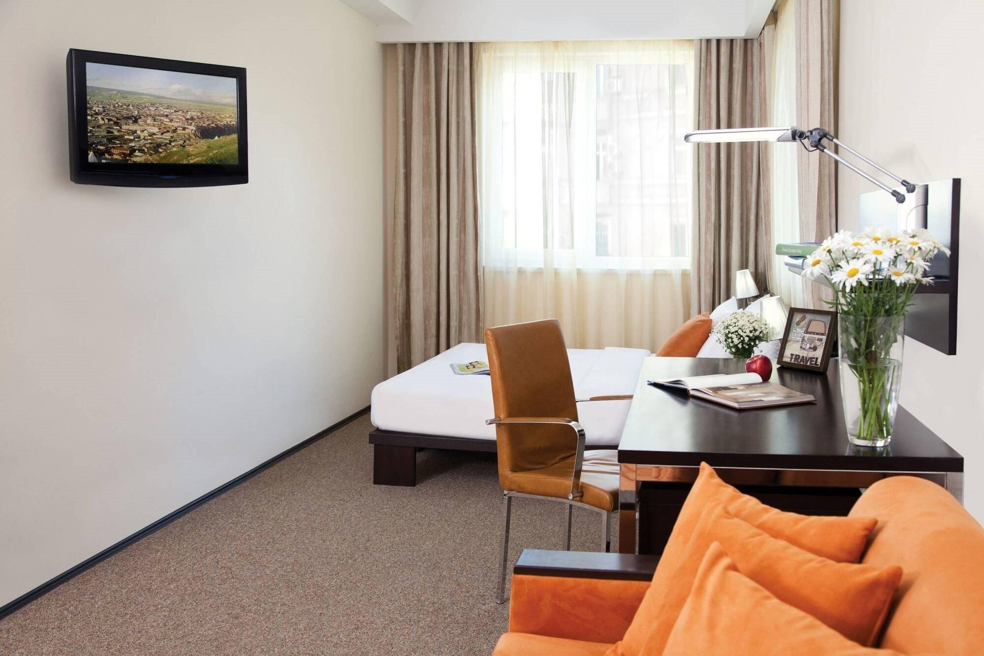 Citadines City Centre Tbilisi Ngoại thất bức ảnh