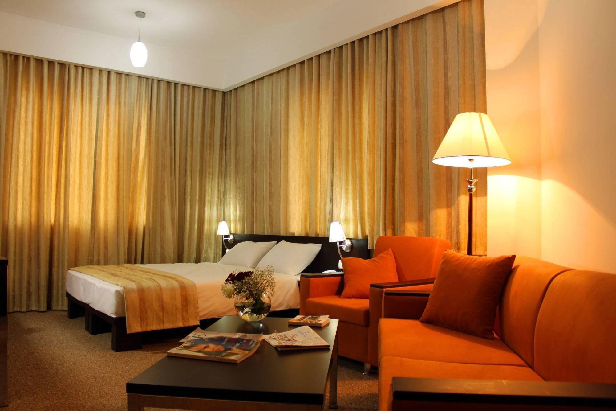 Citadines City Centre Tbilisi Phòng bức ảnh
