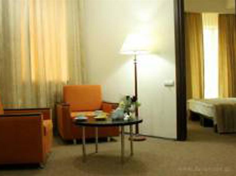 Citadines City Centre Tbilisi Phòng bức ảnh